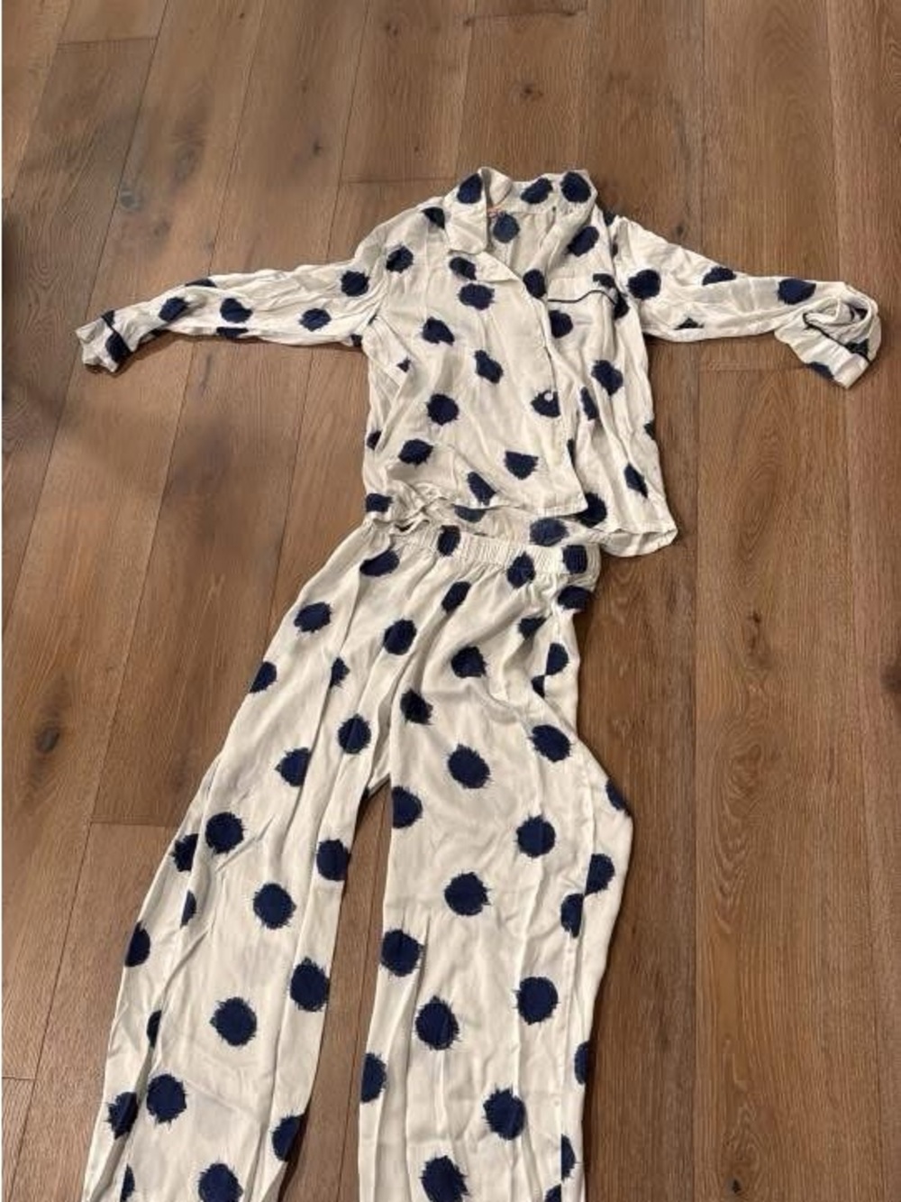 Eberjey Cream and Navy Polka Dot Pajama Set